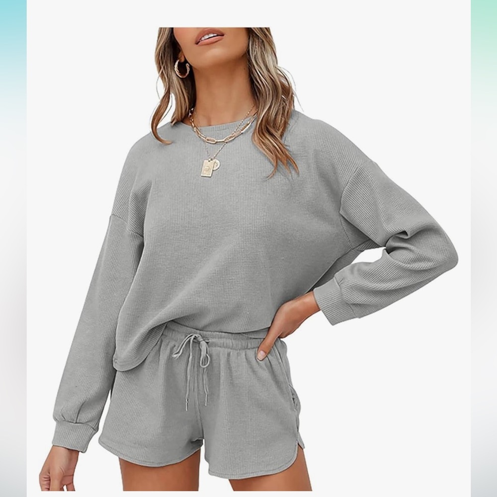 Merokeety loungewear set
